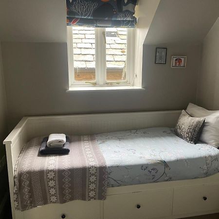 Carp's Rise Cottage Somerford Keynes Esterno foto